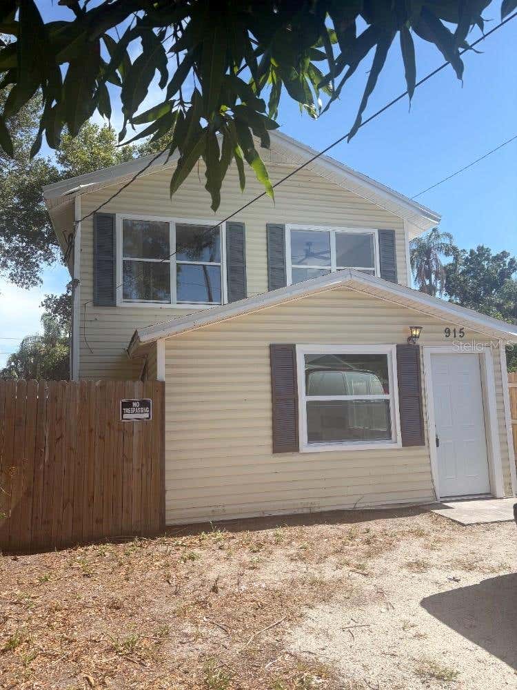 Photo of 915 Seminole Street, Clearwater, FL 33755 (MLS # TB8533467)