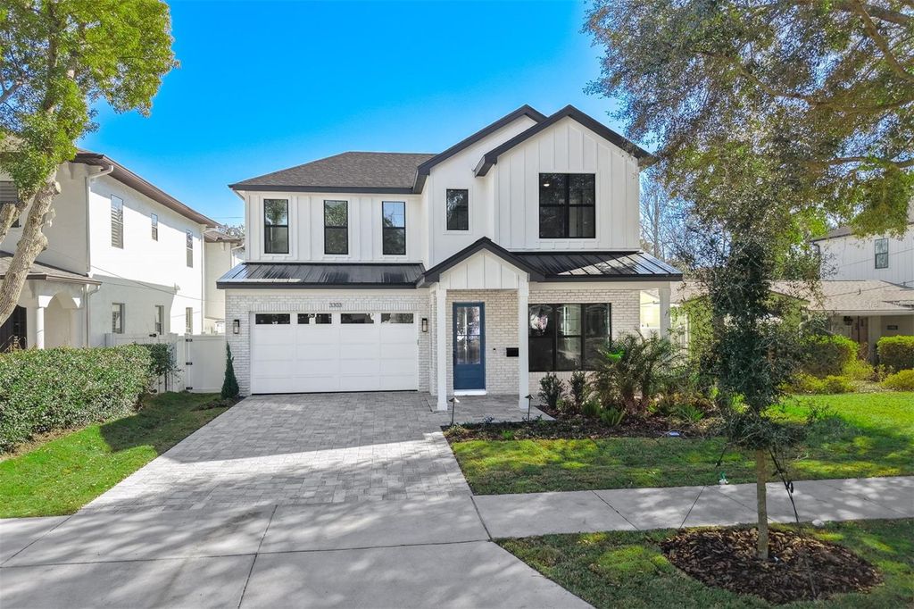 Photo of 3303 Helen Avenue, Orlando, FL 32804 (MLS # O6379209)