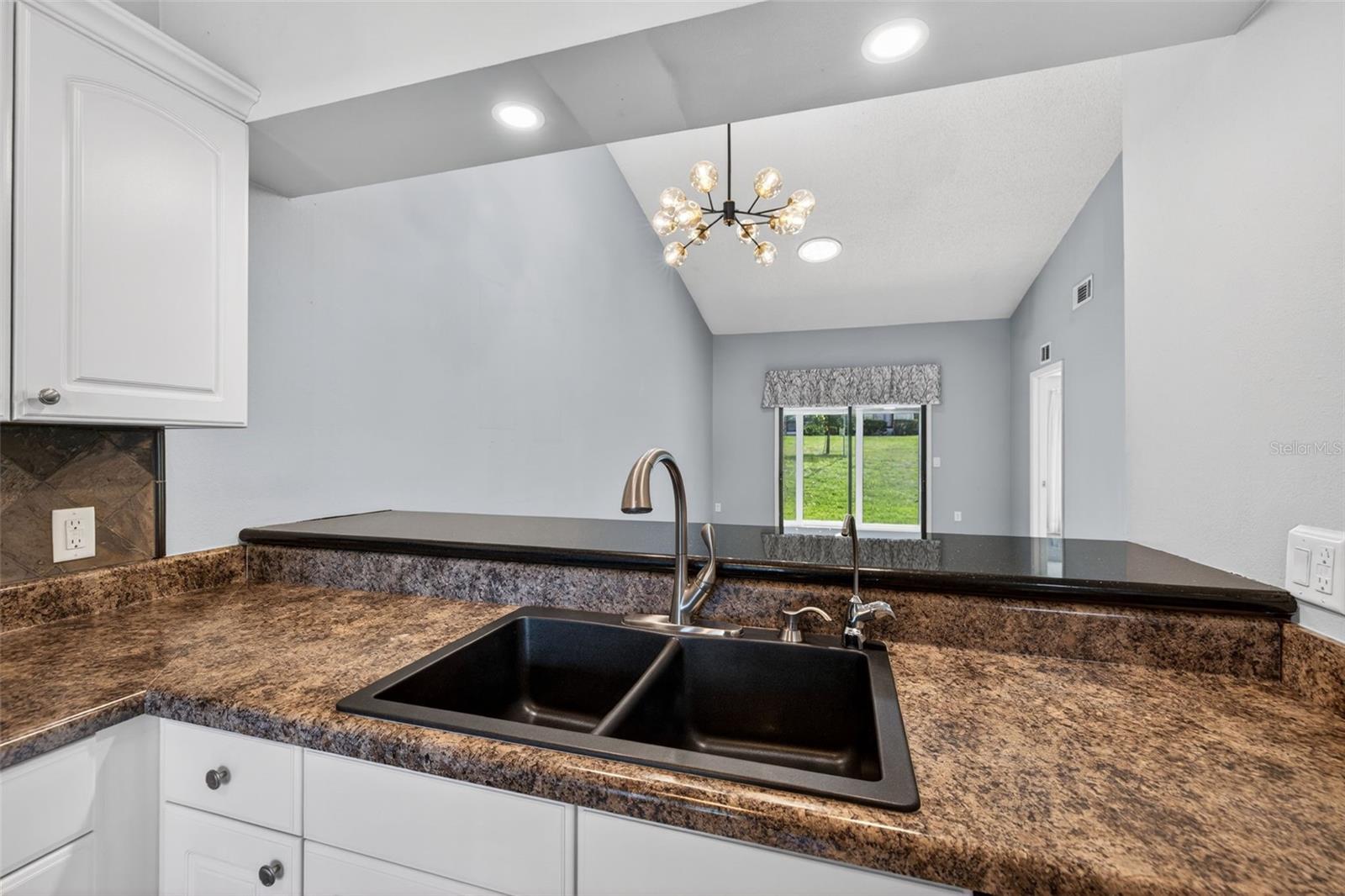SAN CHRISTOPHER VILLAS - Residential