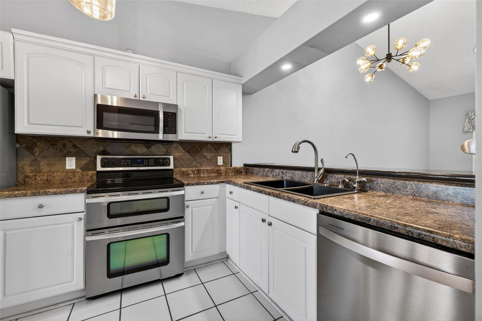 SAN CHRISTOPHER VILLAS - Residential
