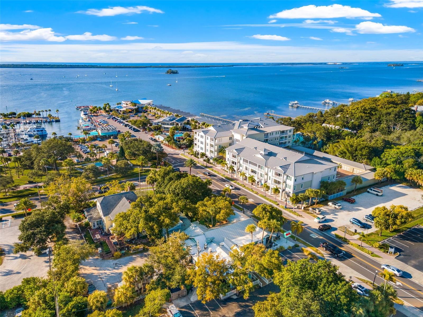 SAN CHRISTOPHER VILLAS - Residential