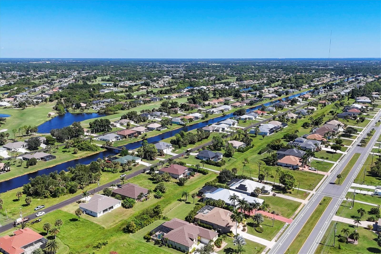 ROTONDA WEST LONG MEADOW - Residential