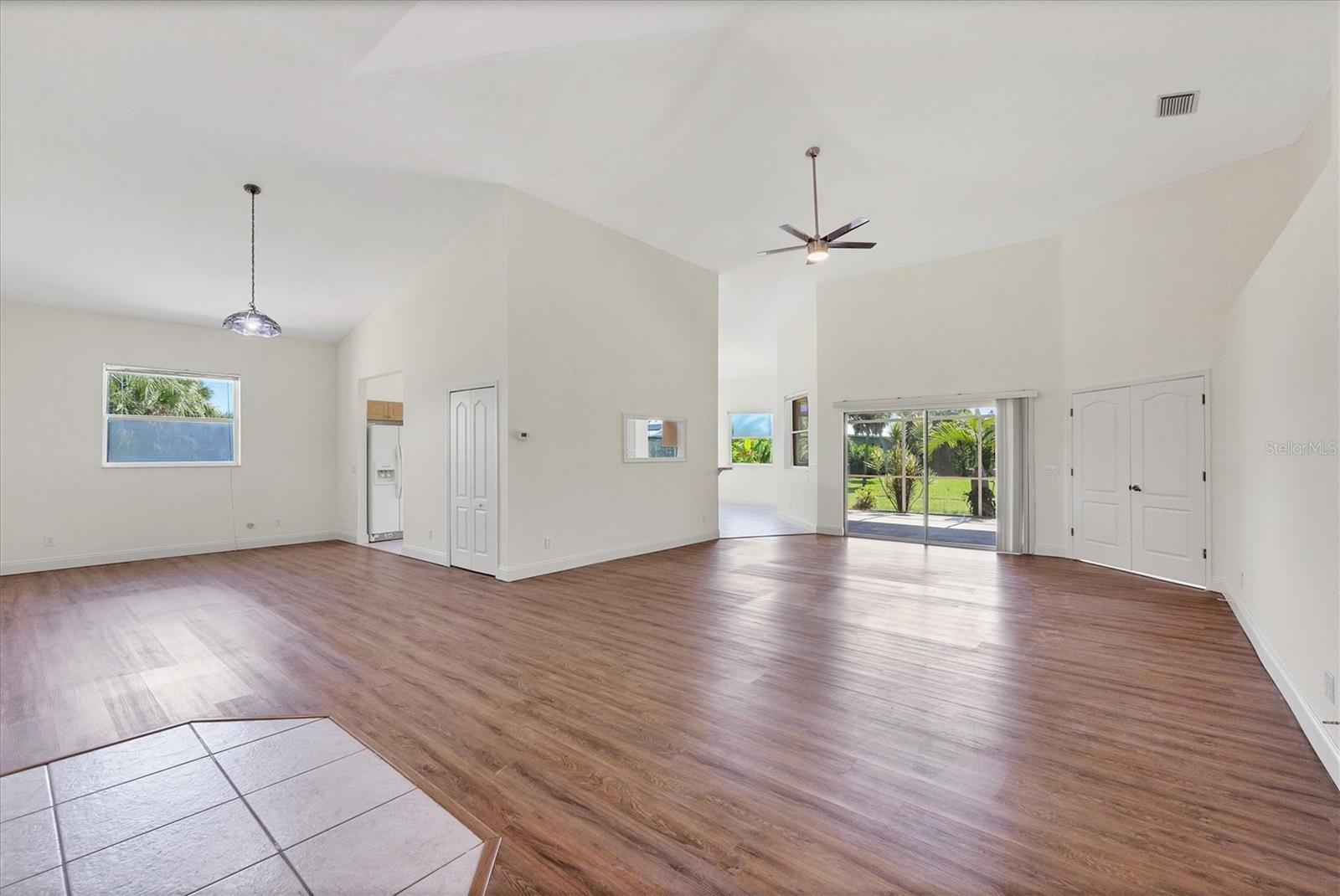 ROTONDA WEST LONG MEADOW - Residential