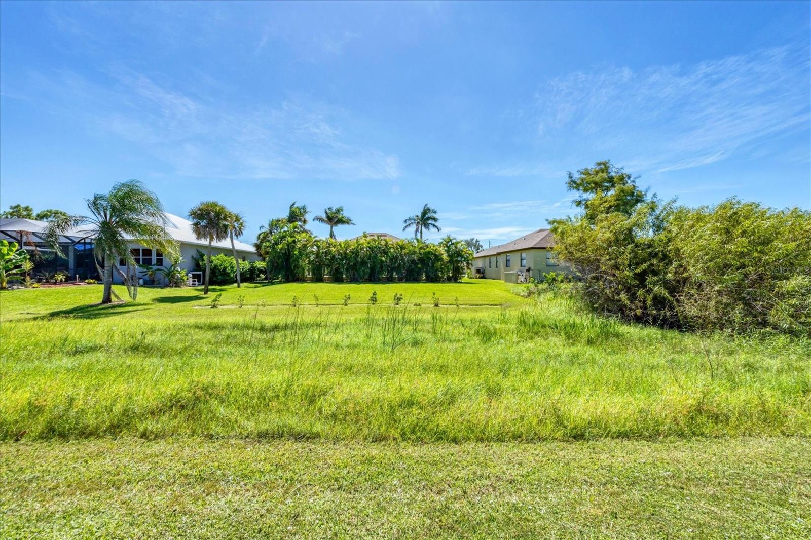 ROTONDA WEST LONG MEADOW - Residential