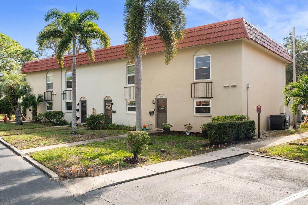 Photo of 2700 Bayshore Boulevard #593, Dunedin, FL 34698 (MLS # TB8451733)
