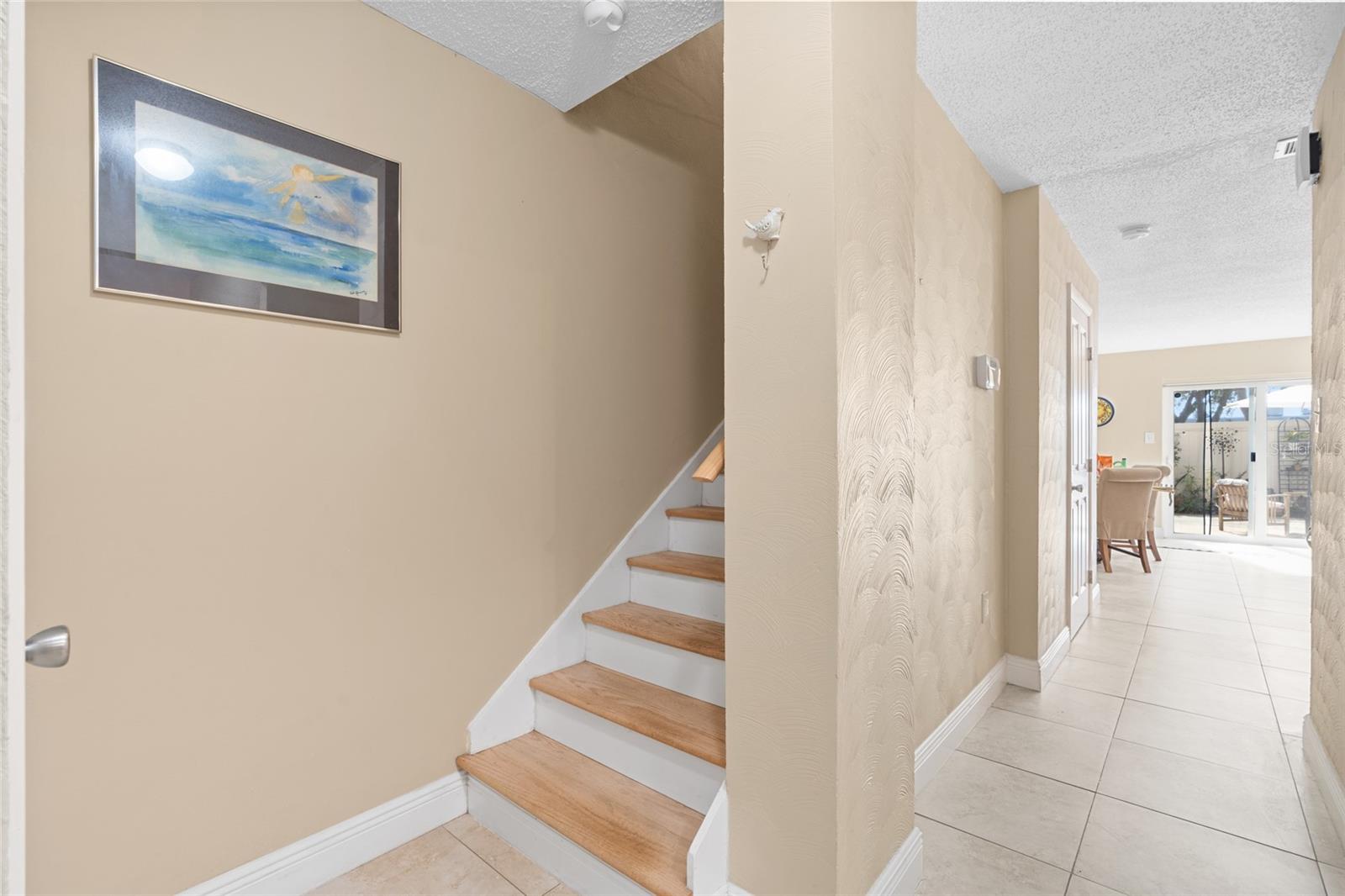 MEDITERRANEAN MANORS - Residential