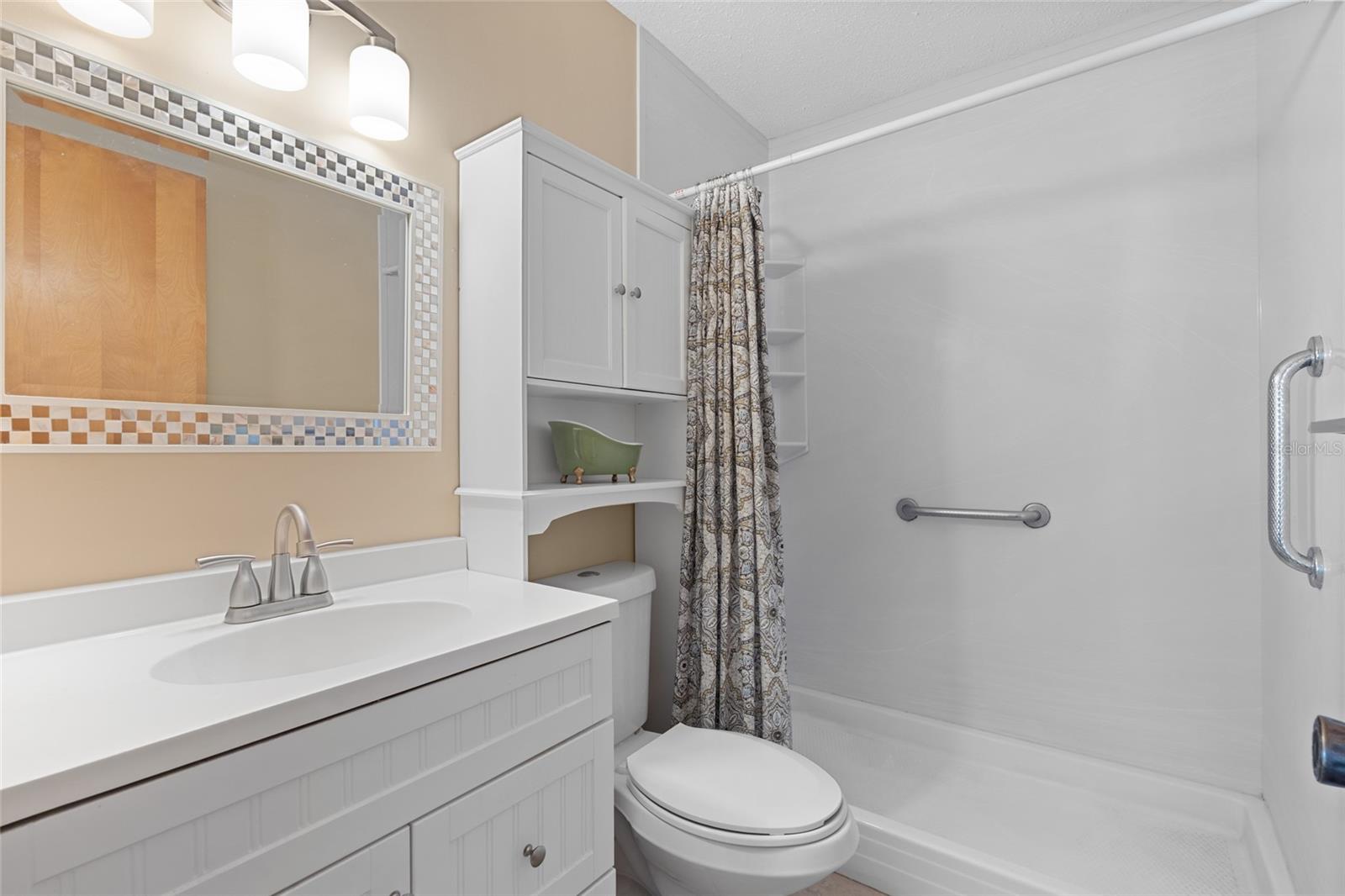 MEDITERRANEAN MANORS - Residential