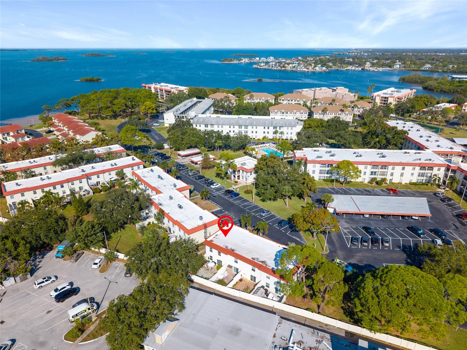 MEDITERRANEAN MANORS - Residential