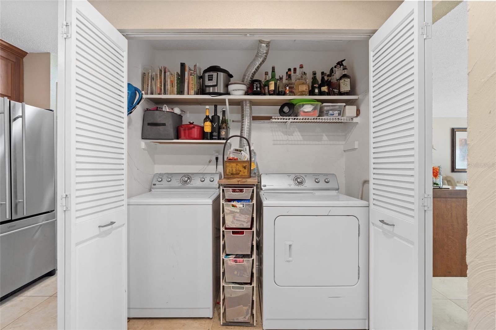 MEDITERRANEAN MANORS - Residential