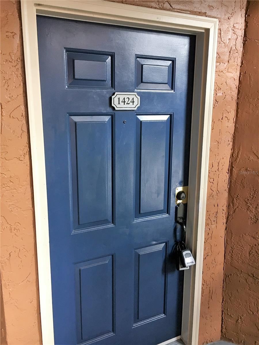 RESIDENCES/MILLENIA - Residential Lease