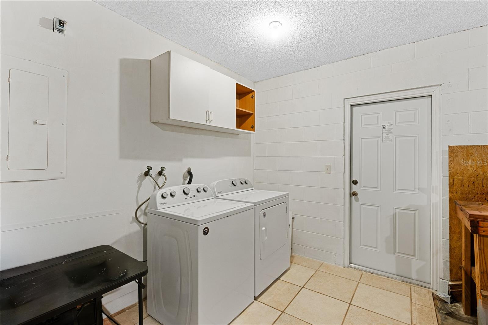 ROLLING OAKS - Residential