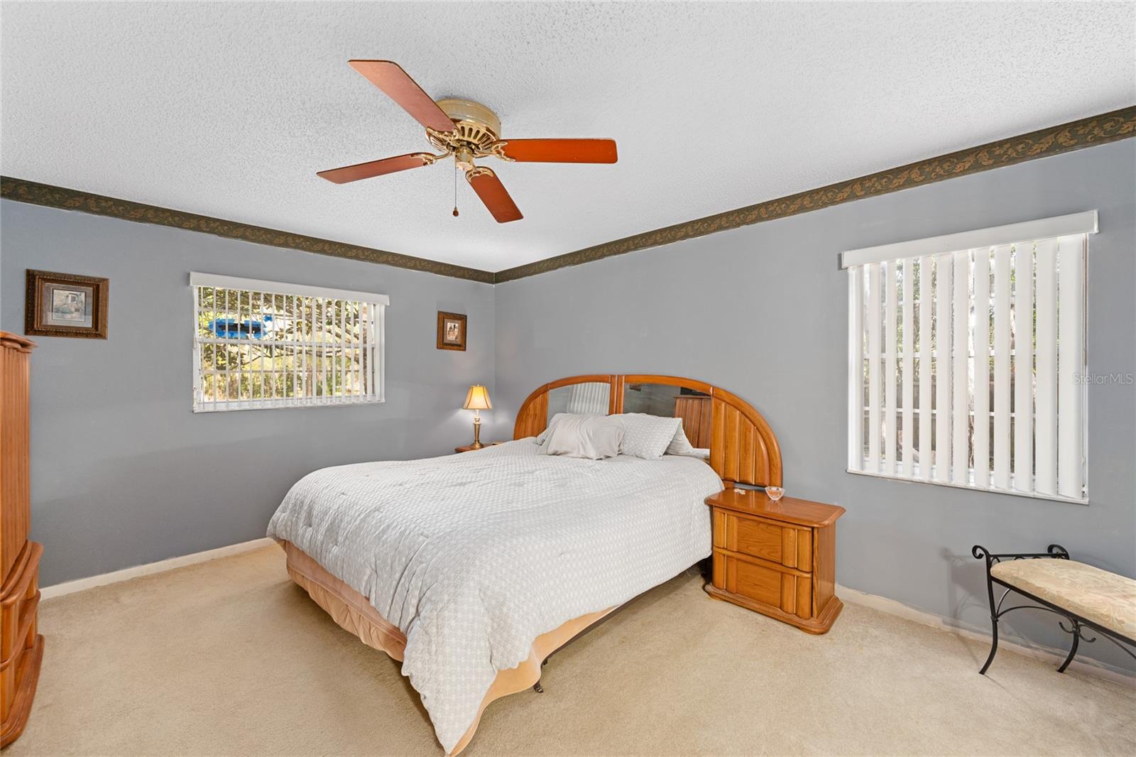 ROLLING OAKS - Residential