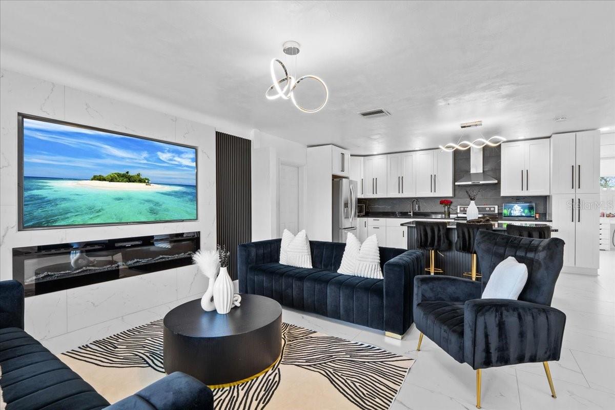 KENNETH CITY - Residential