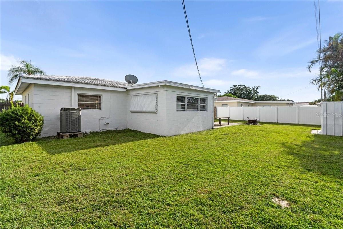 KENNETH CITY - Residential