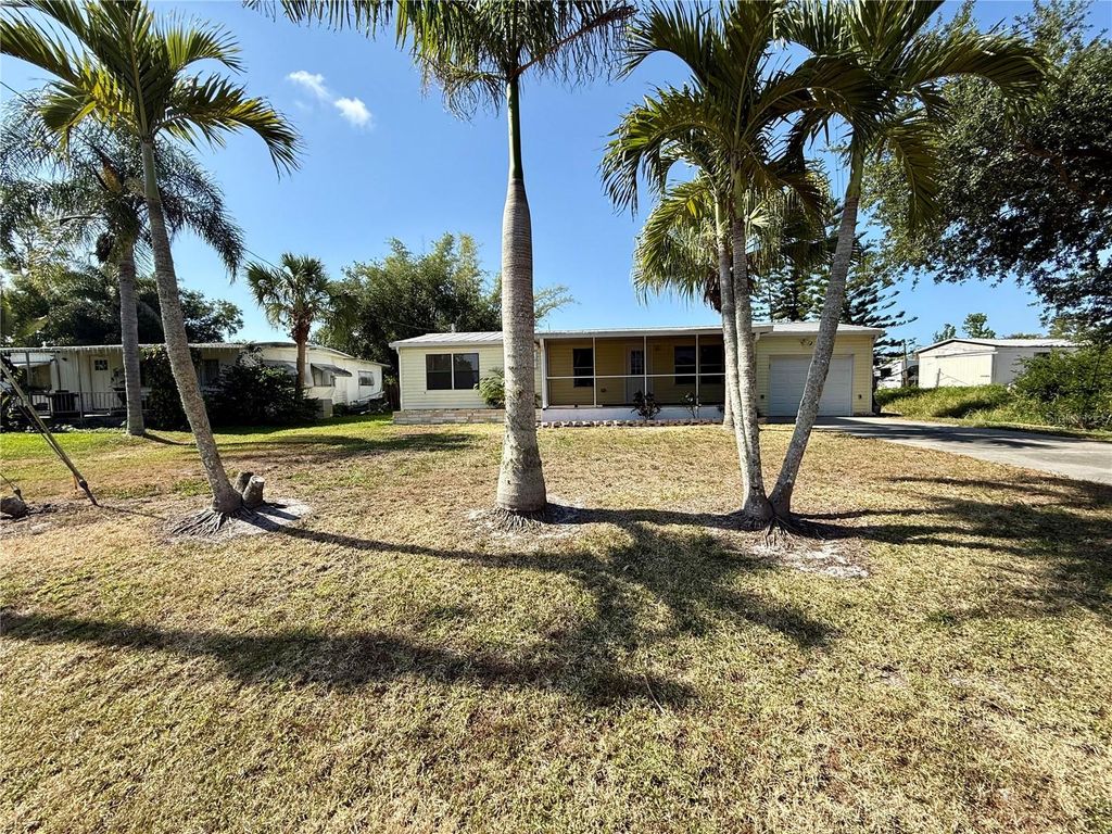 Photo of 11812 SW Spring Lake Drive, Arcadia, FL 34269 (MLS # C7509274)