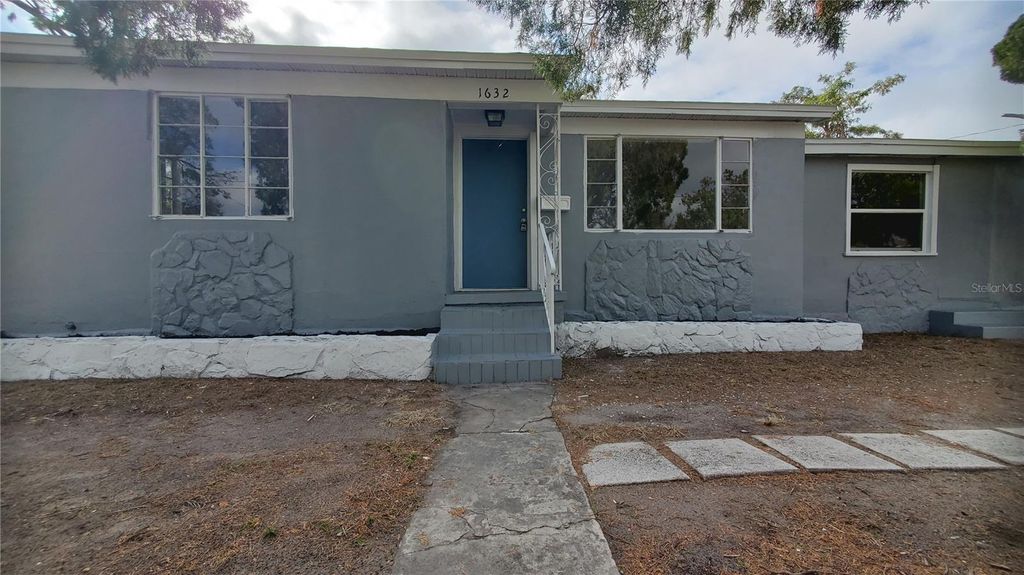 Photo of 1632 14th Avenue S, St Petersburg, FL 33712 (MLS # TB8461181)
