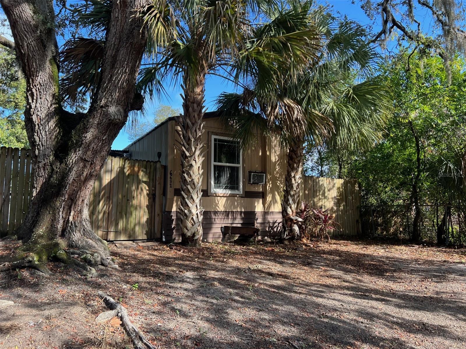 CONGRESS PARK - Residential