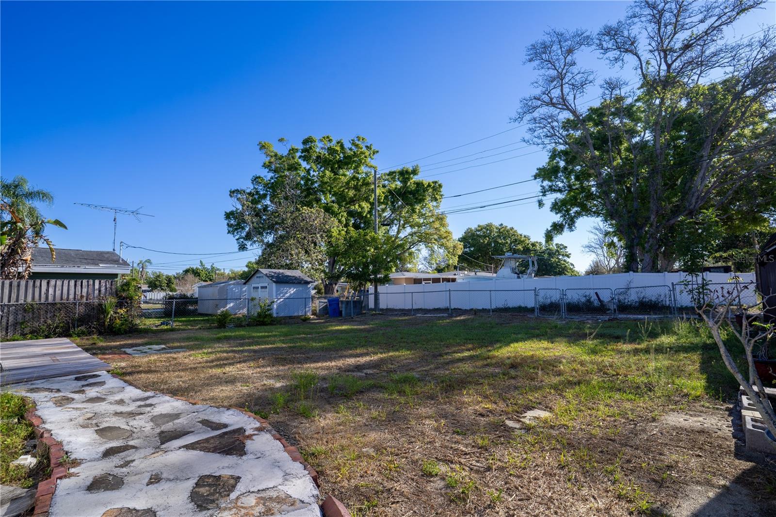 HIGHVIEW SUB - Residential