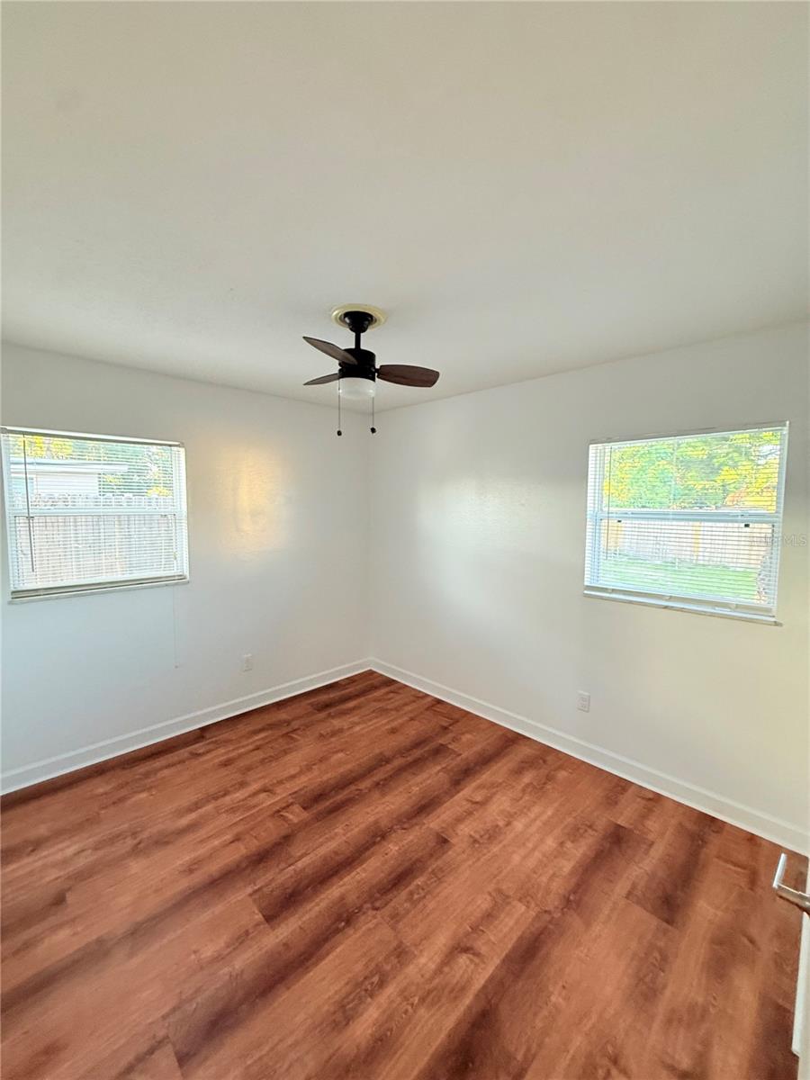 MONROE MANOR - Residential Lease