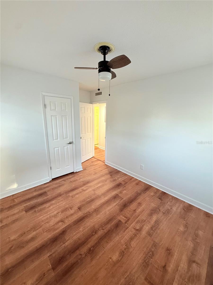 MONROE MANOR - Residential Lease