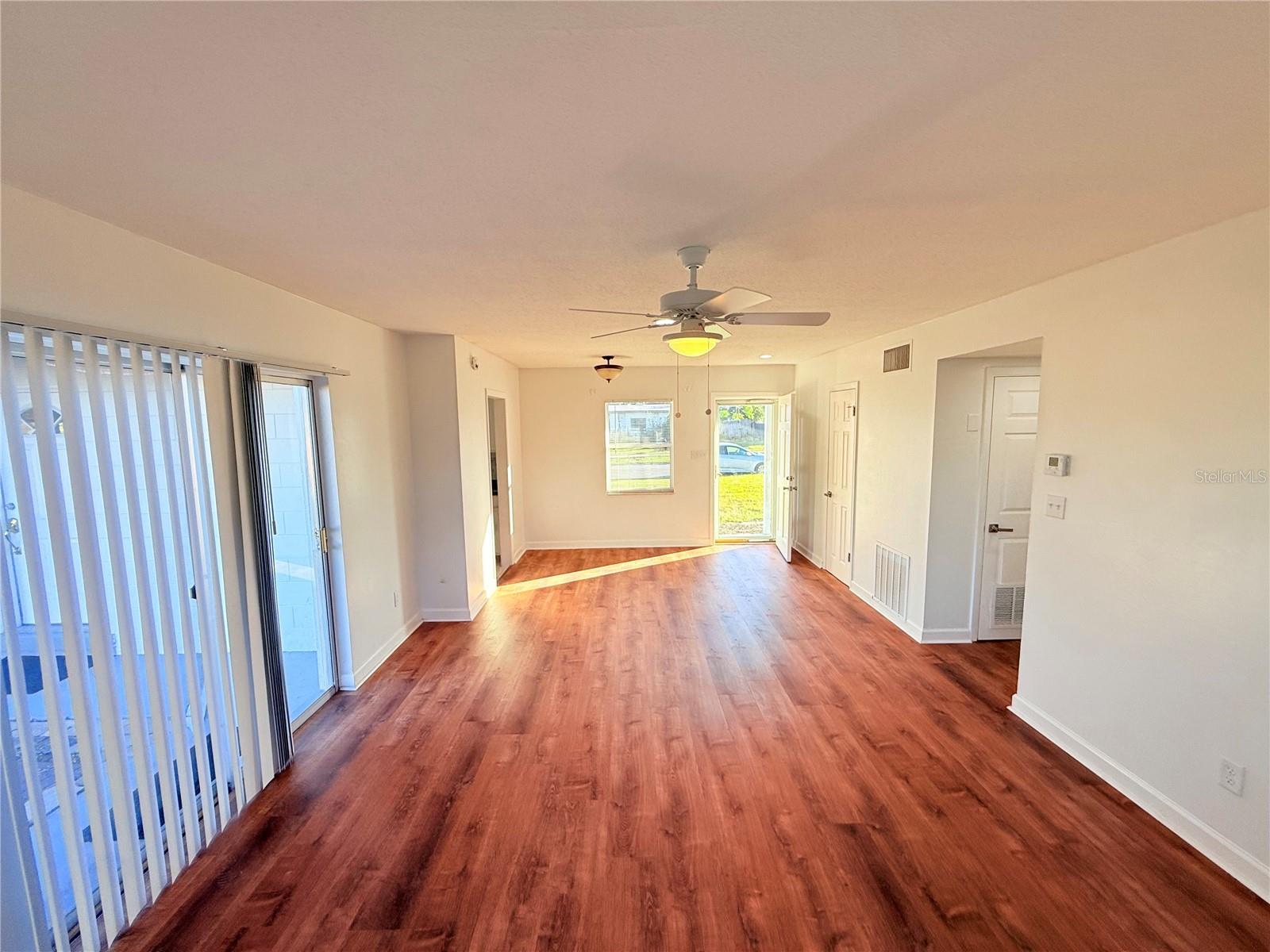 MONROE MANOR - Residential Lease