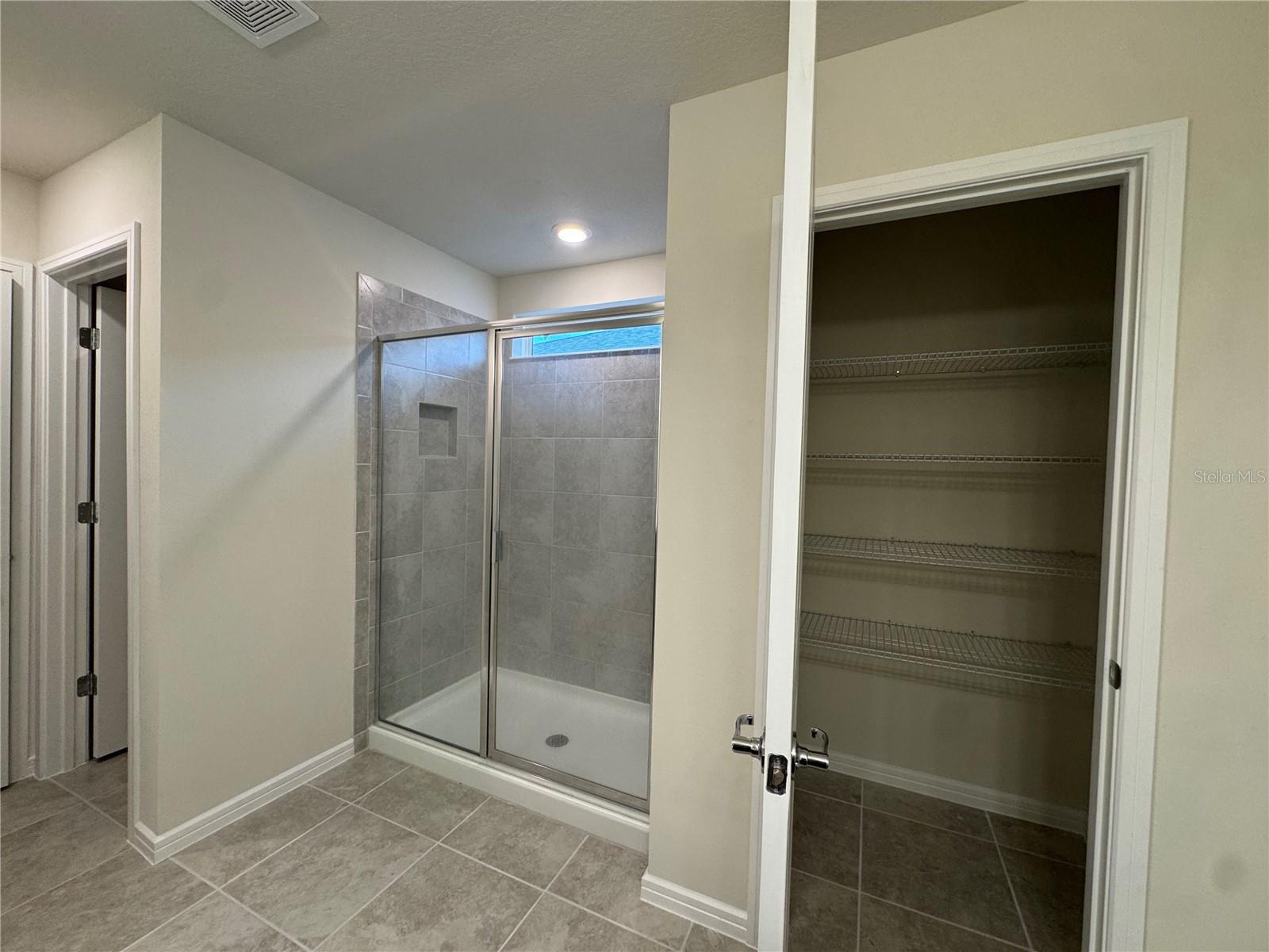 BELLE HAVEN PH 1 - Residential