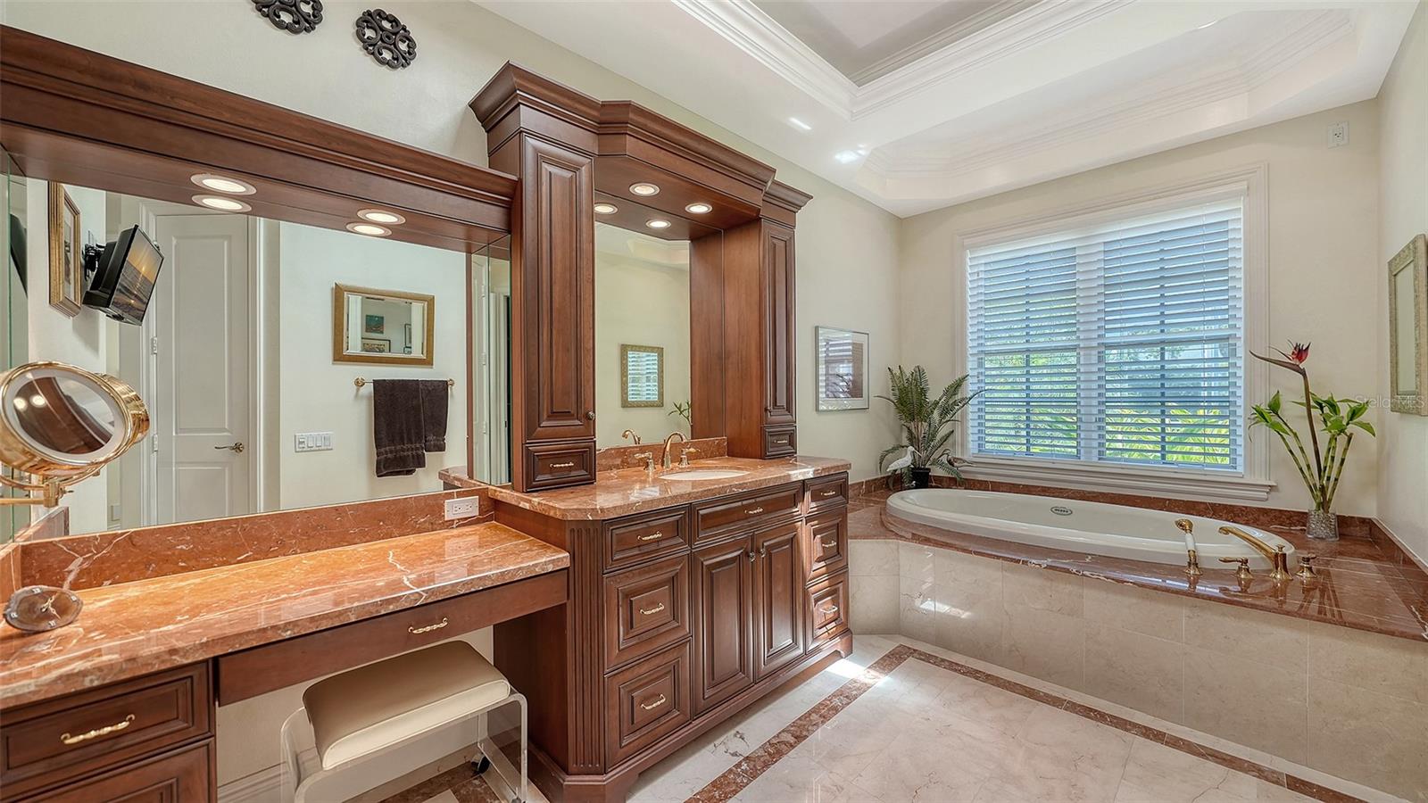 OAKS - Residential