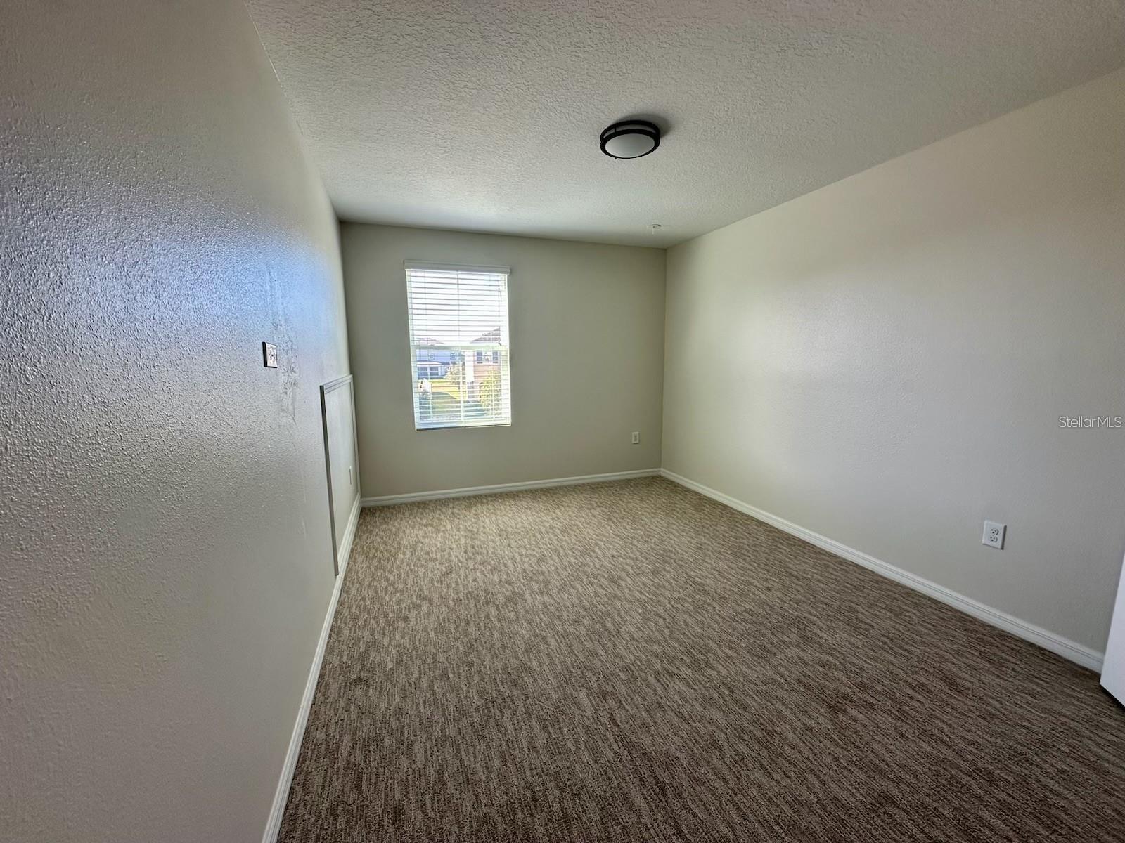 EPPERSON RANCH SOUTH PH 1D-2 - Residential Lease