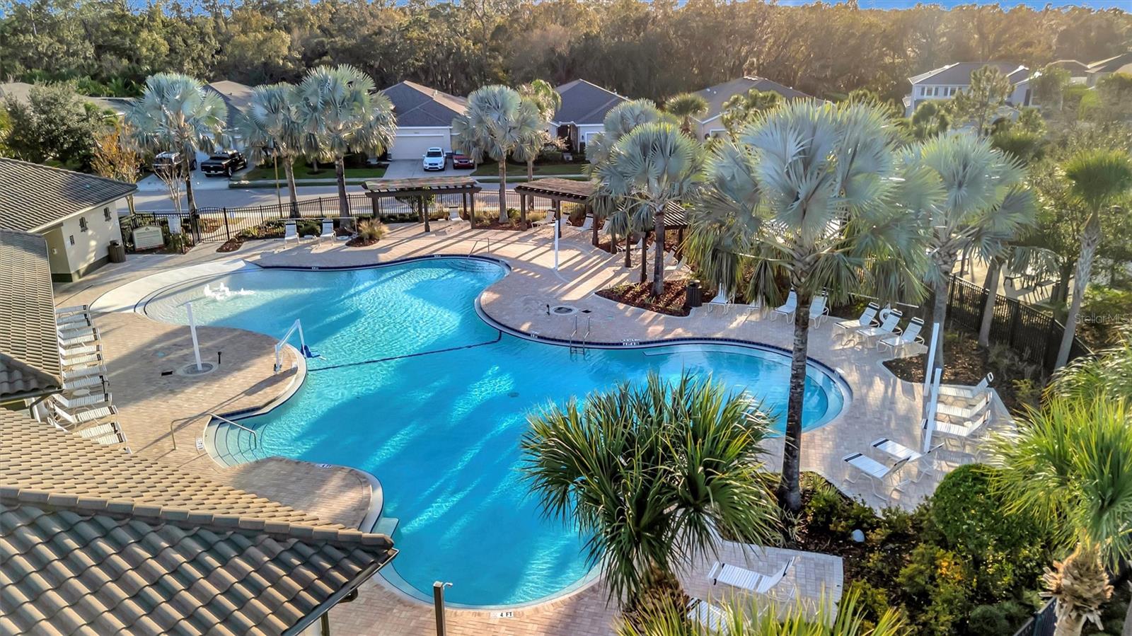 DEL TIERRA PH IV-B & IV-C - Residential