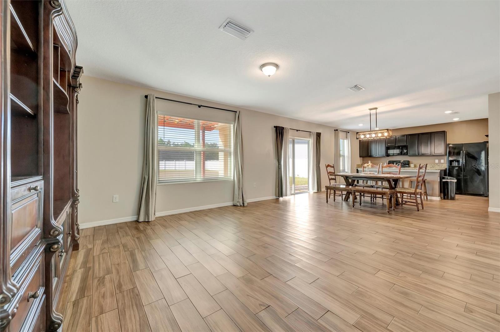 DEL TIERRA PH IV-B & IV-C - Residential