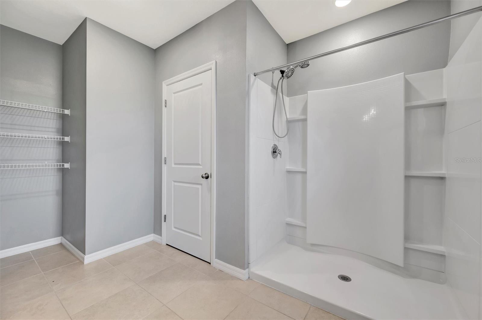 DEL TIERRA PH IV-B & IV-C - Residential