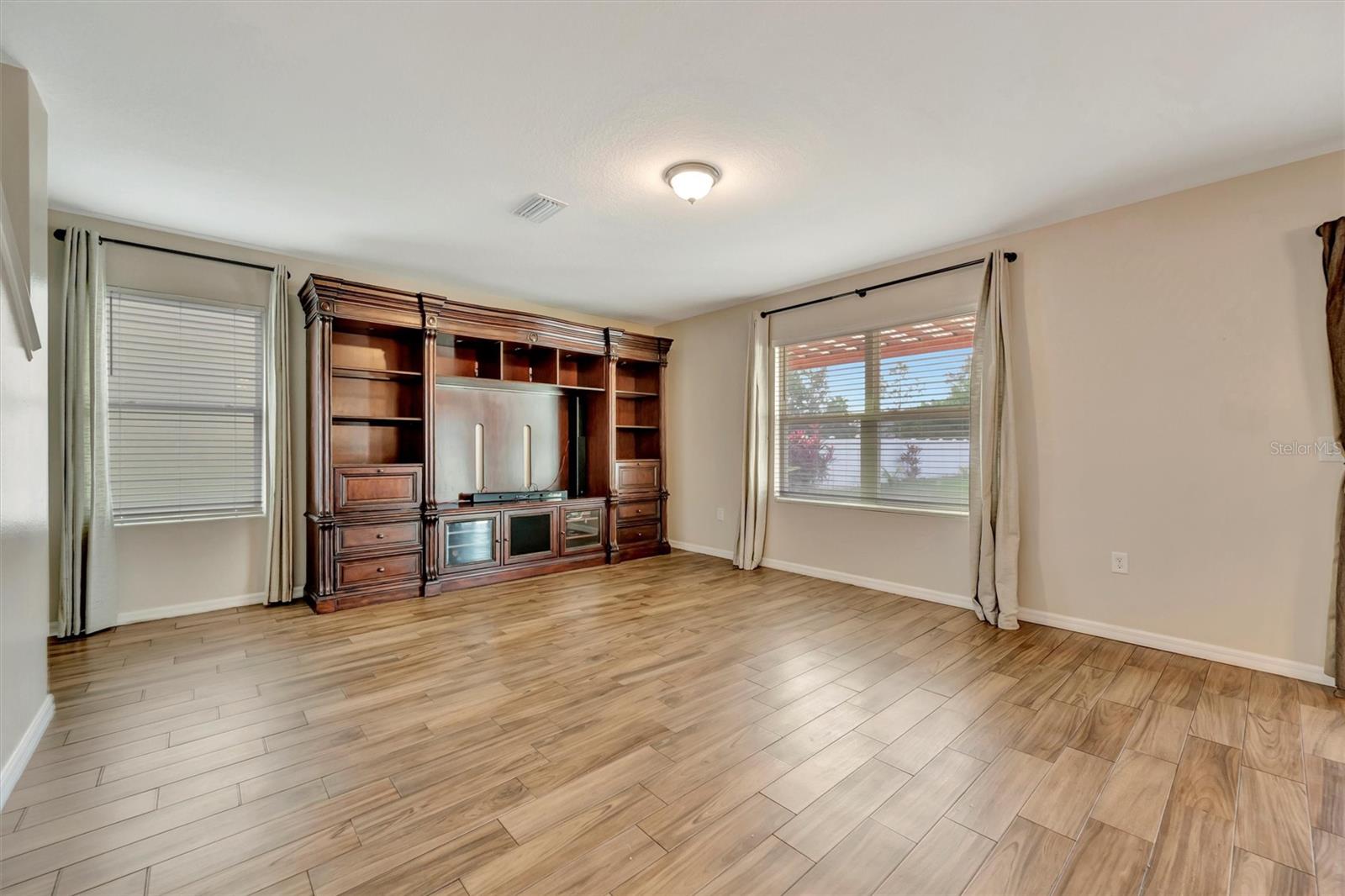 DEL TIERRA PH IV-B & IV-C - Residential