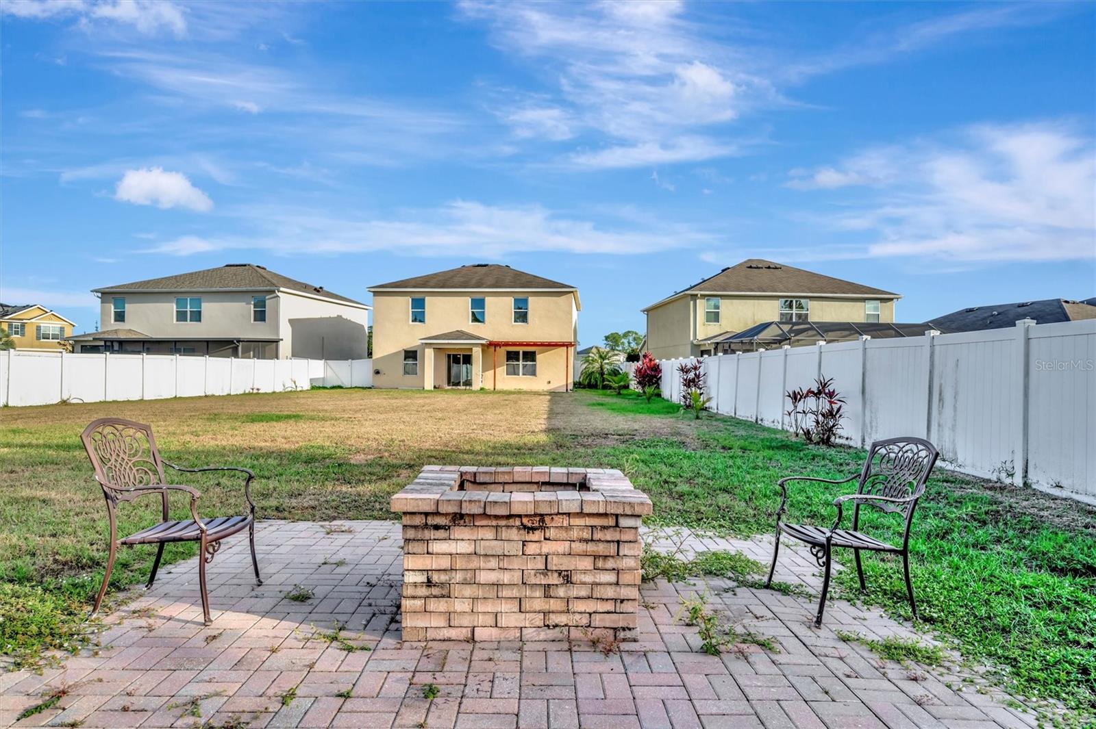 DEL TIERRA PH IV-B & IV-C - Residential