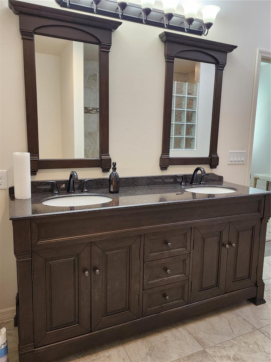 ORANGE BLOSSOM GARDENS UNIT 03-1B - Residential