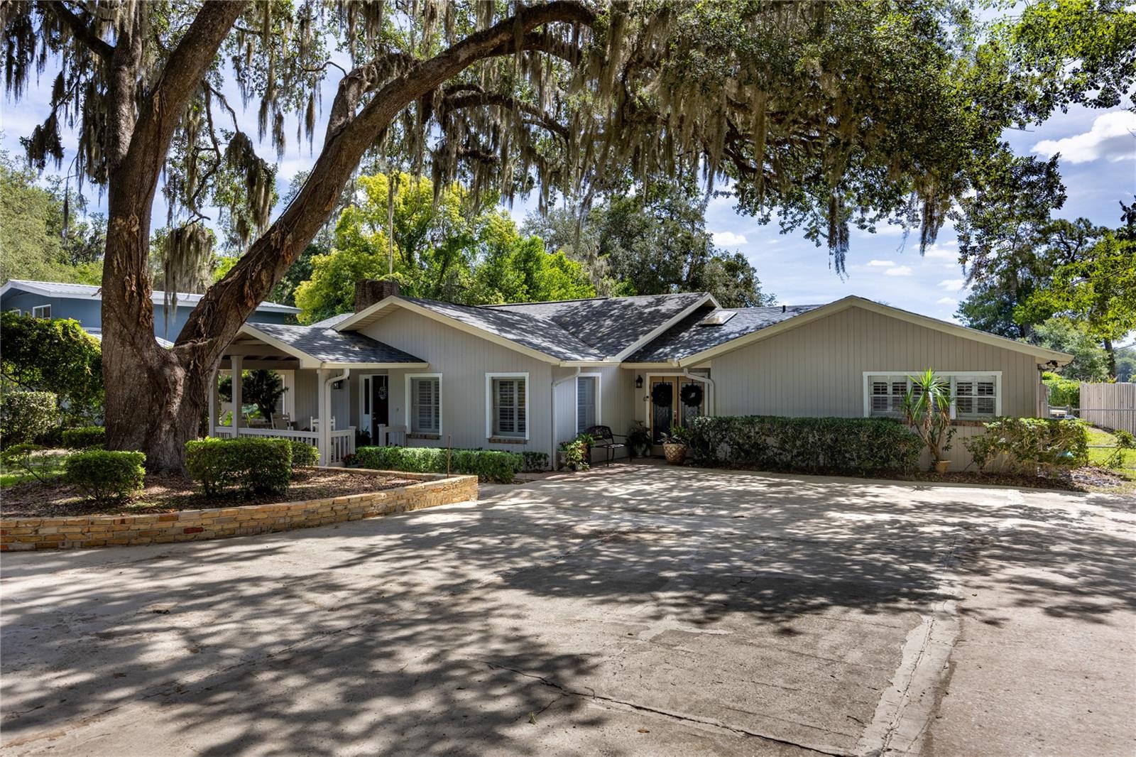 3933 SE STATE ROAD 21