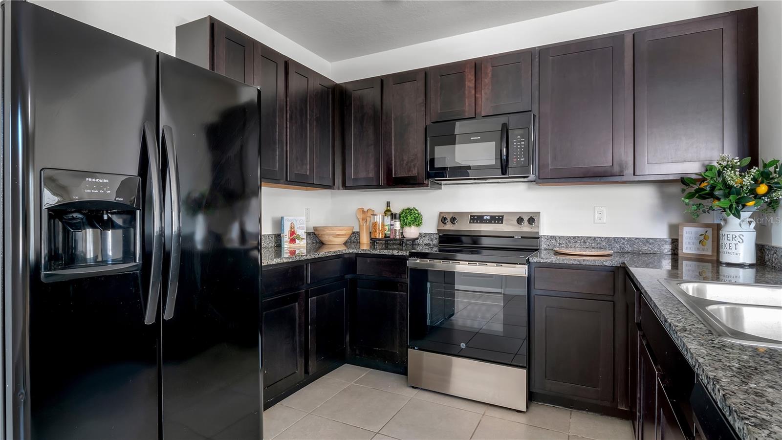 TAHO WOODS - Residential