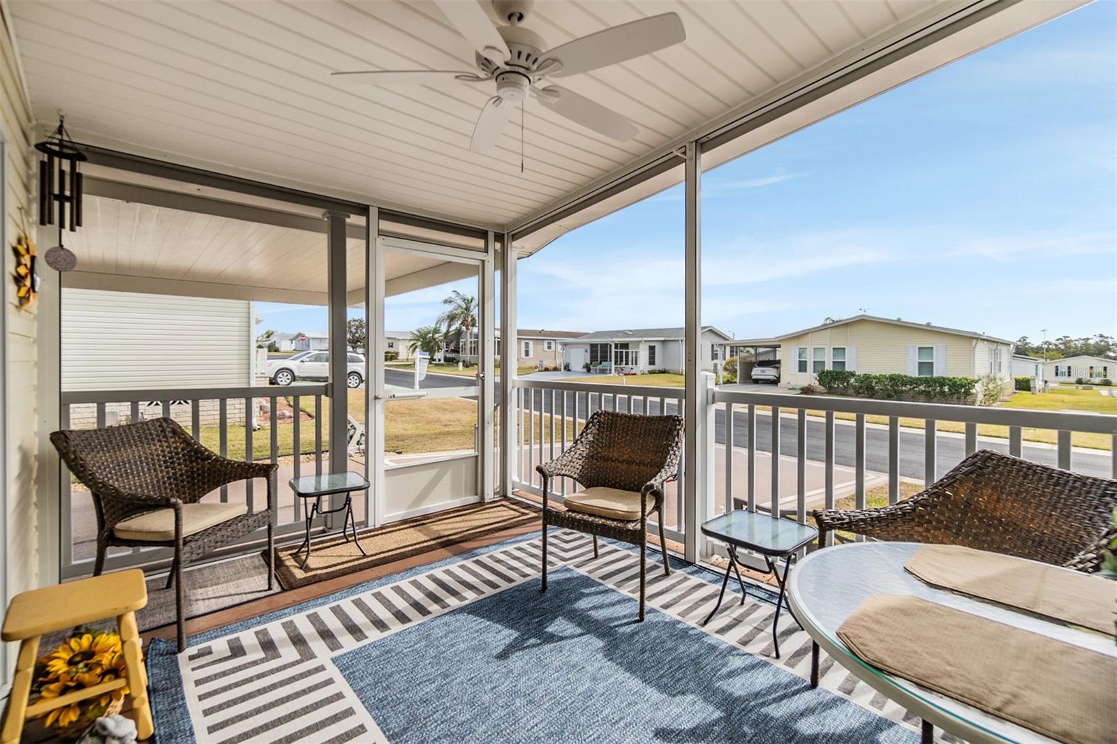 GRAND HORIZONS - Residential