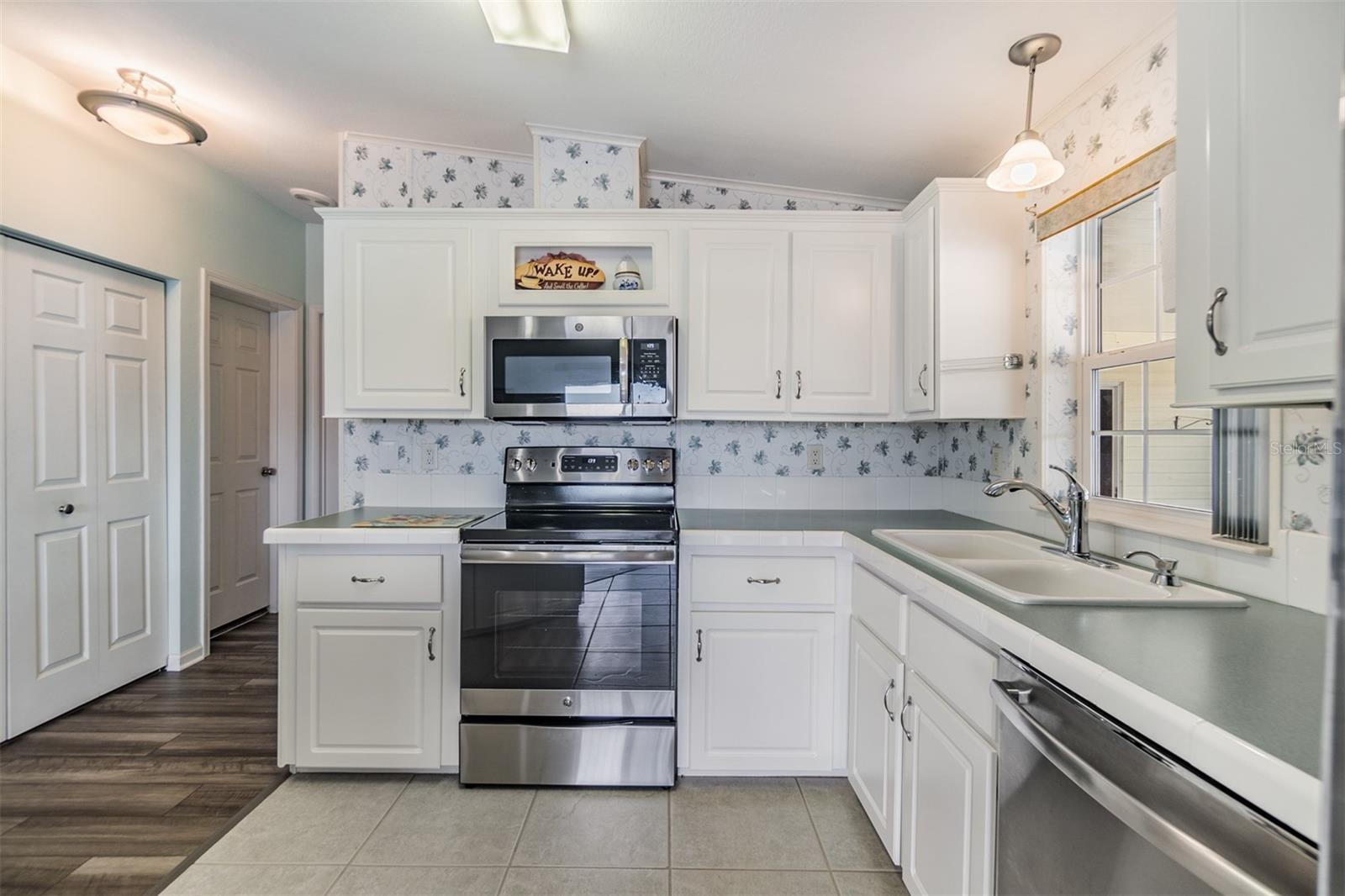 GRAND HORIZONS - Residential