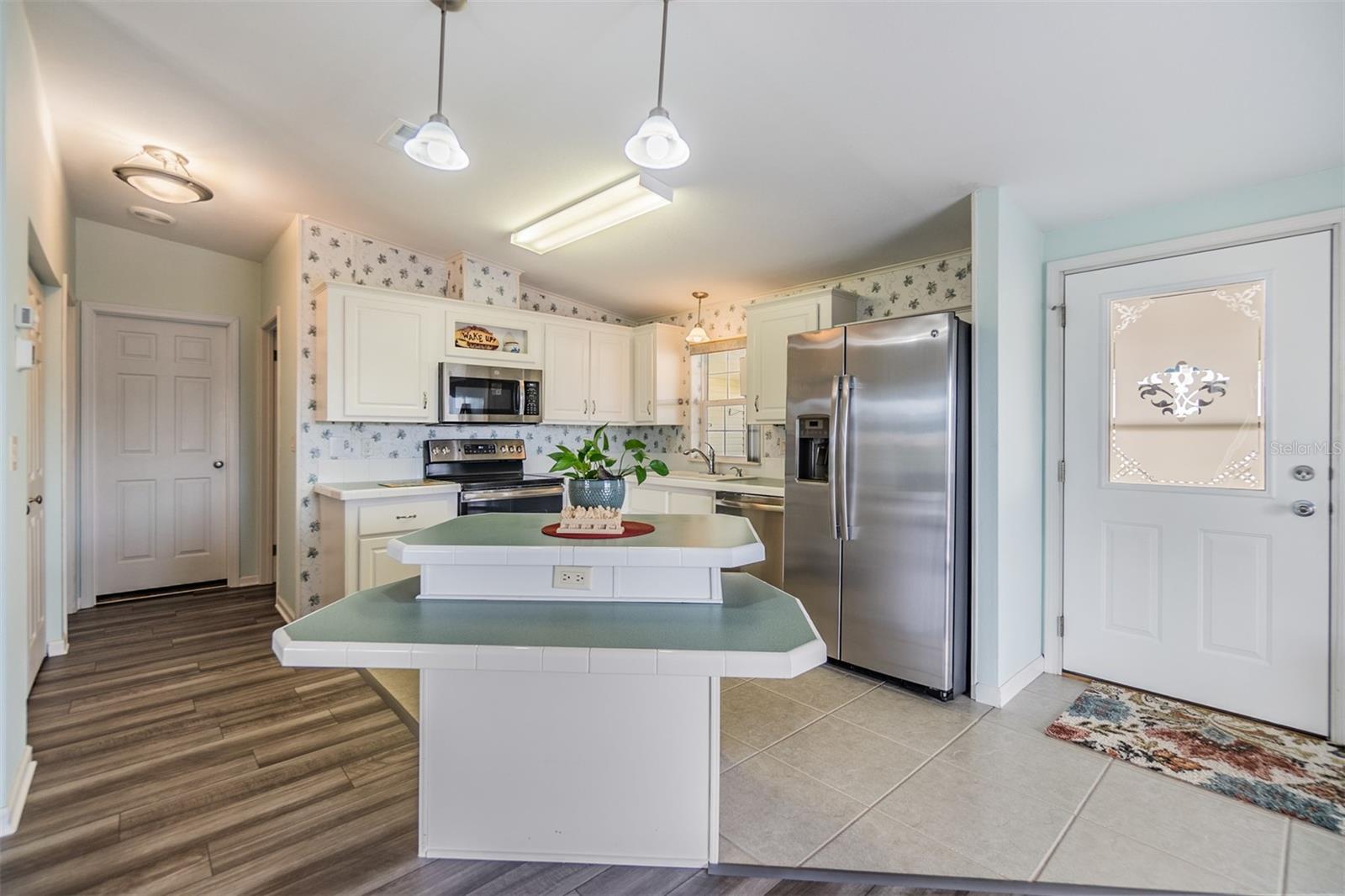 GRAND HORIZONS - Residential