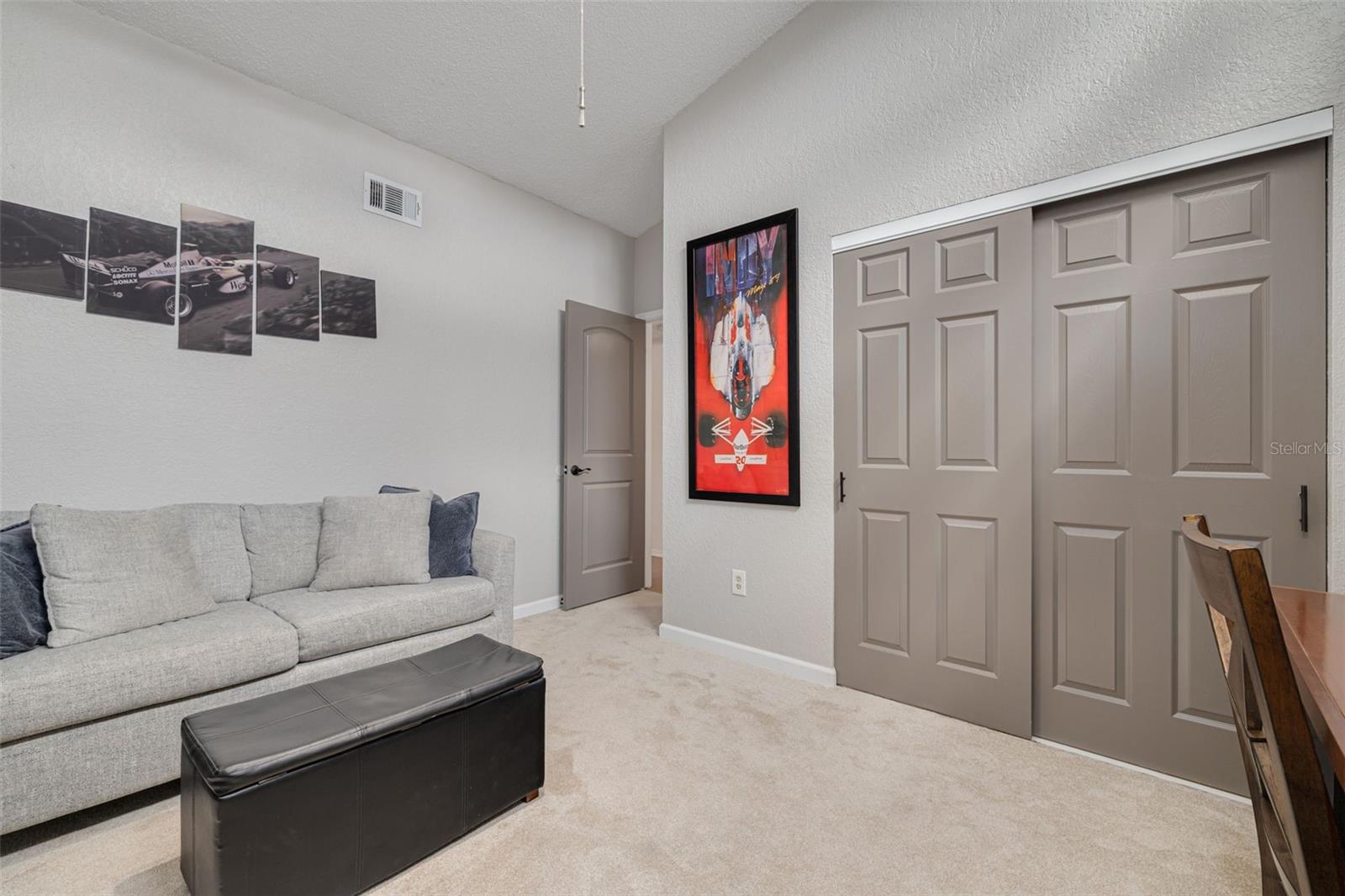 LAKE FOREST CONDO - Residential