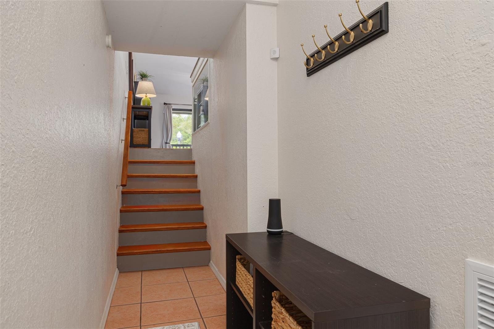 LAKE FOREST CONDO - Residential