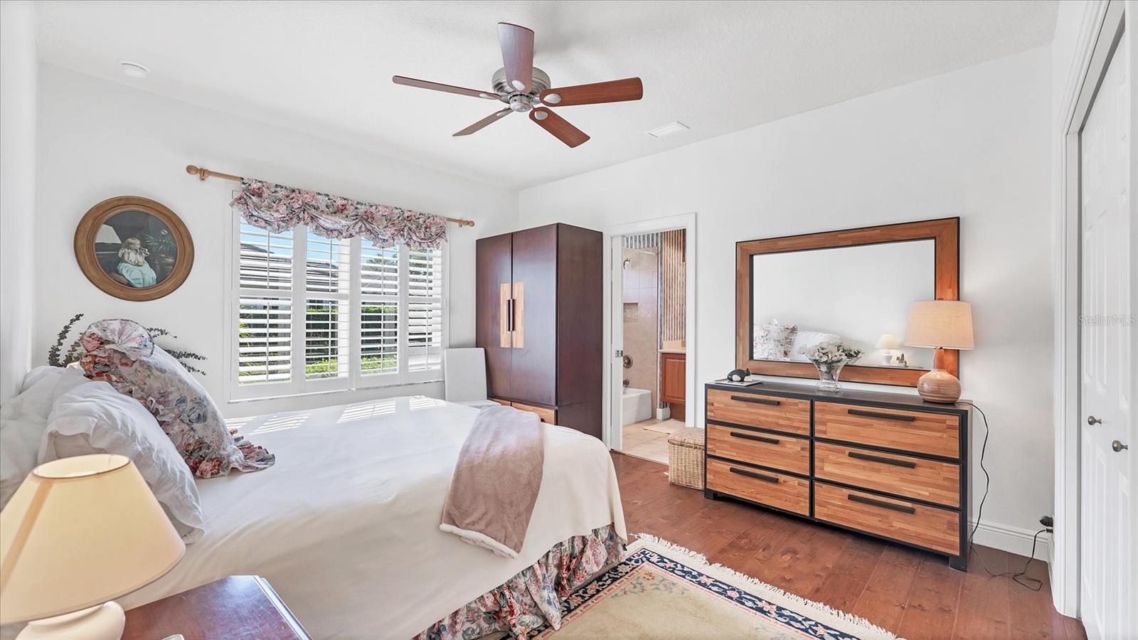 SERENOA LAKES - Residential