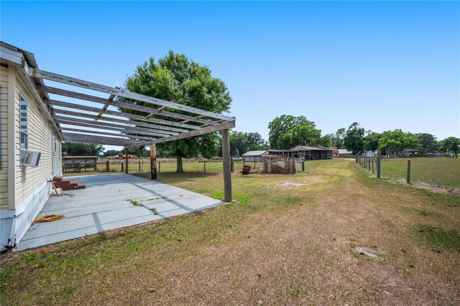 UNPLATTED - Residential