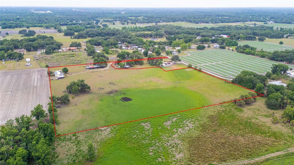 Photo of 1616 Mcgee Road, Plant City, FL 33565 (MLS # TB8507937)