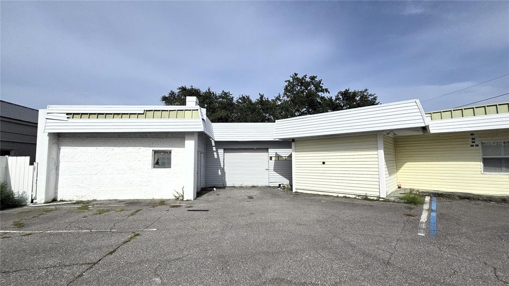 Photo of 1487 S Fort Harrison Avenue, Clearwater, FL 33756 (MLS # TB8401861)