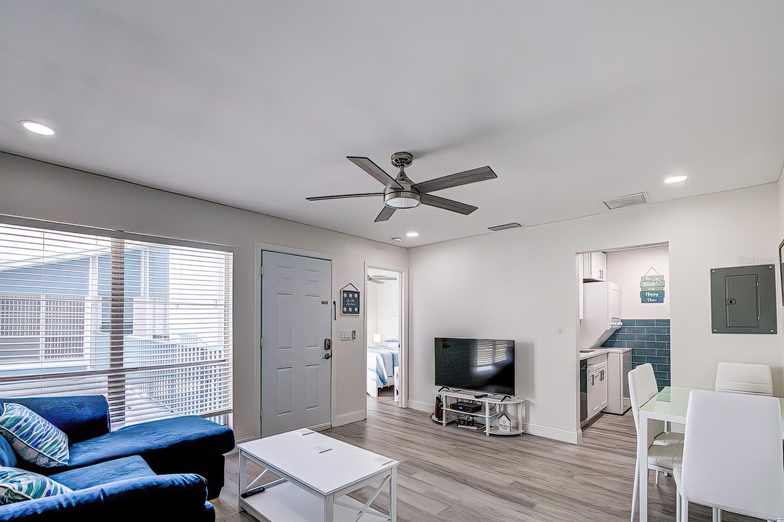 MADEIRA BEACH YACHT CLUB CONDO - Residential Lease