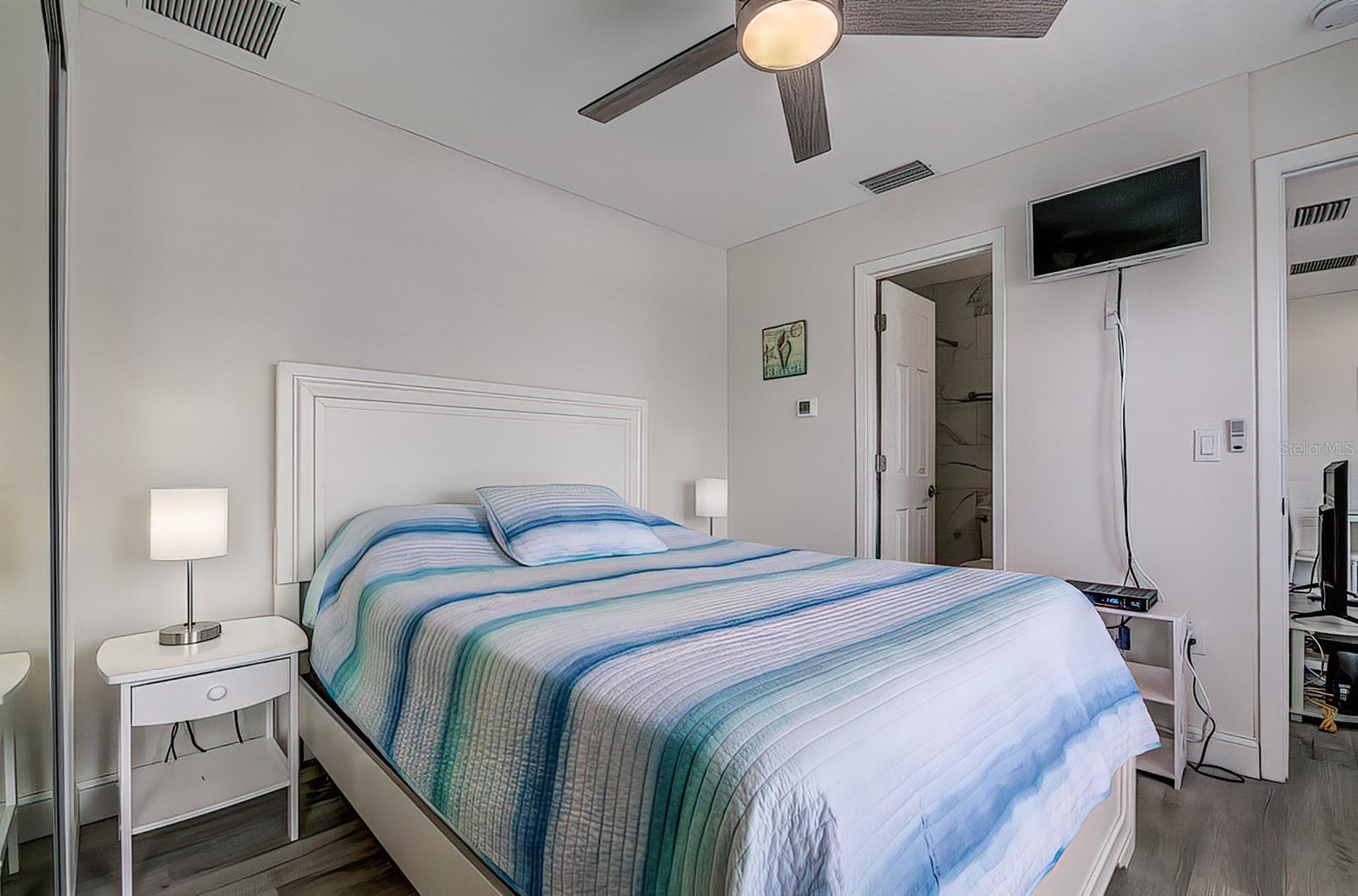 MADEIRA BEACH YACHT CLUB CONDO - Residential Lease