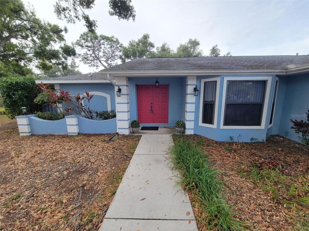 Photo of 4836 79th Avenue Plaza E, Sarasota, FL 34243 (MLS # A4673626)