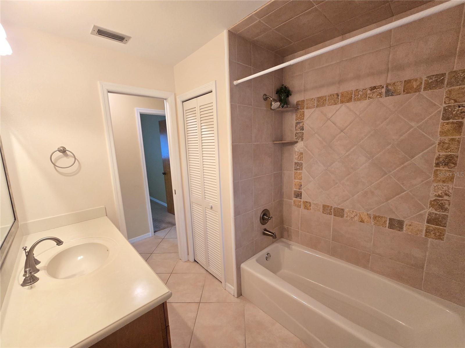 COUNTRY OAKS PH II - Residential