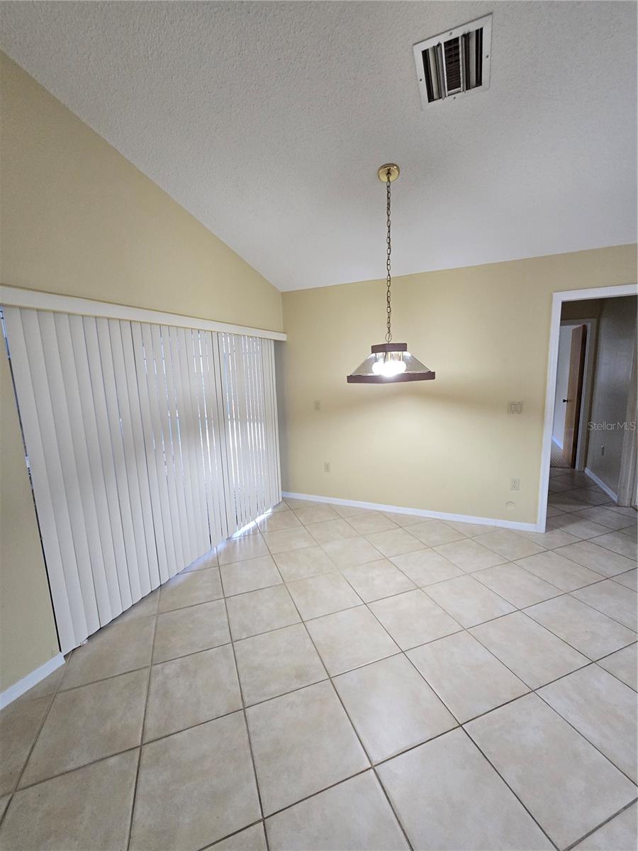 COUNTRY OAKS PH II - Residential